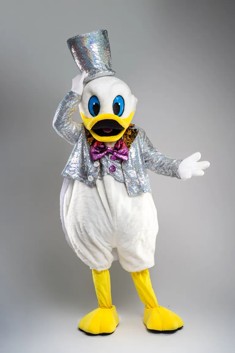 inchiriere mascota Donald Duck Seeria Events, costum amuzant inspirat din desenele Disney pentru petreceri pline de energie