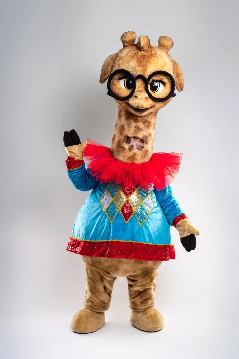inchiriere mascota Girafă Seeria Events, mascotă înaltă și veselă pentru evenimente copii și parade tematice
